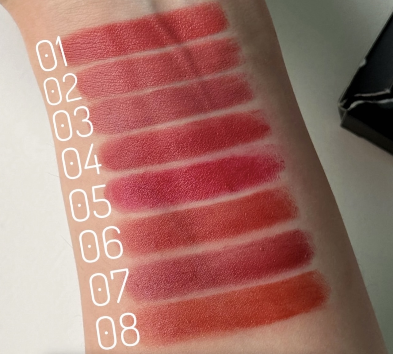  رژلب و خطلب 2 طرفه ۸تایی