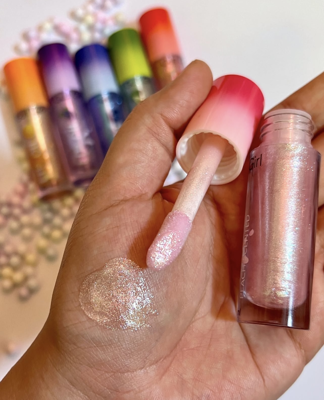 لیپ گلس شاینی