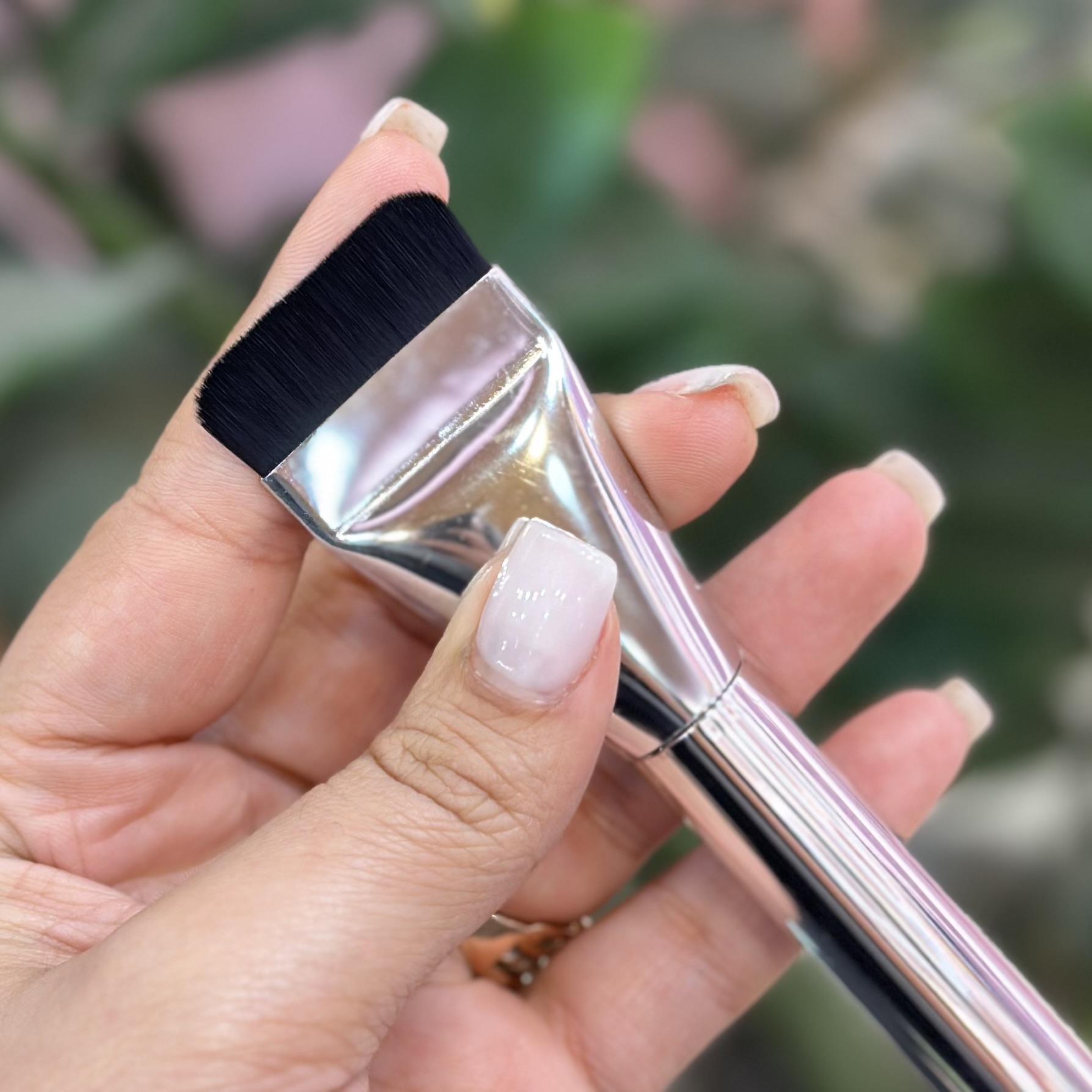 براش کرمپودر سر تخت کره ایuuvp