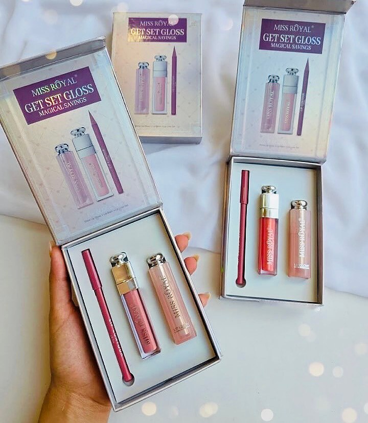 پک آرایشی طرح دیور