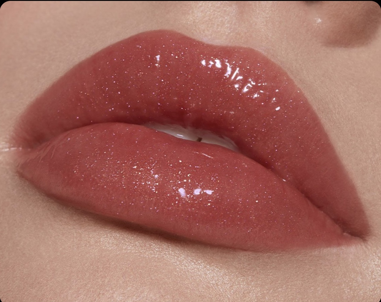 لیپ گلس شاینی