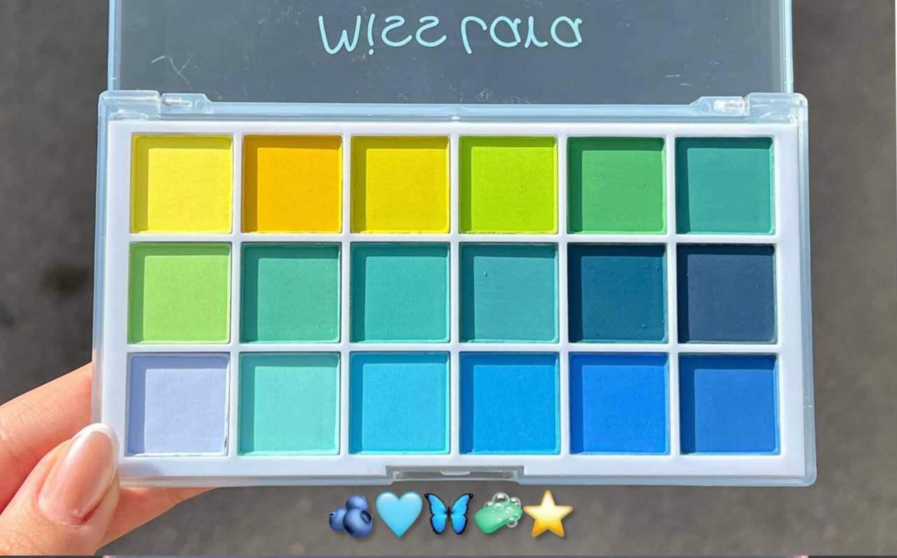 سایه تابستونه۱۸رنگ میس لارا