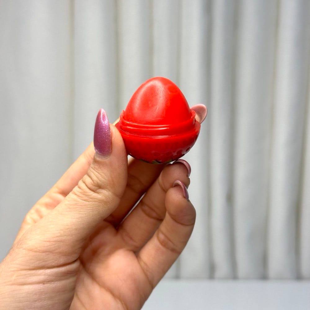 بالم لب توت فرنگی