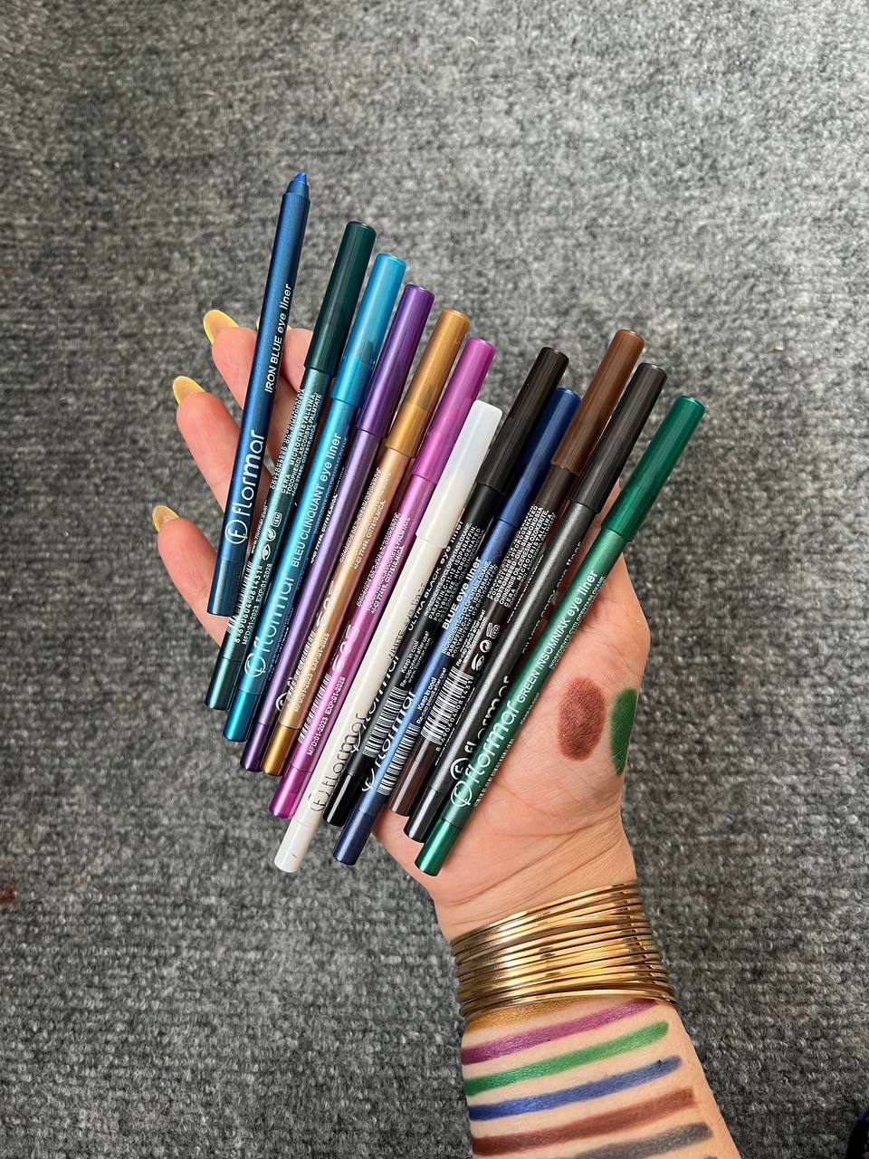 پک مدادرنگی تیره فلورمار