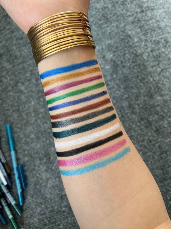 پک مدادرنگی تیره فلورمار