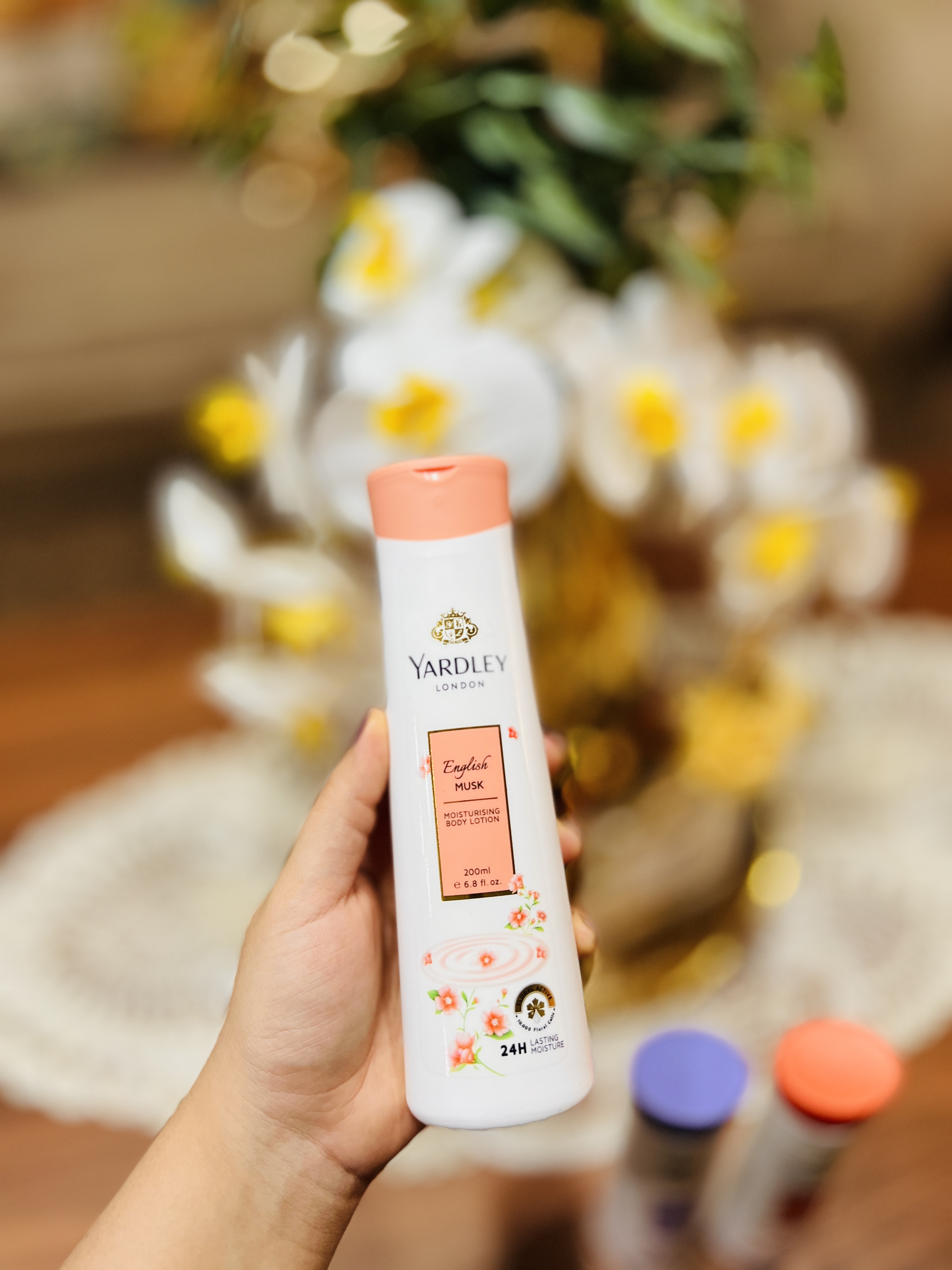 لوسیون بدن های  یاردلی Yardley Royal Bouquet